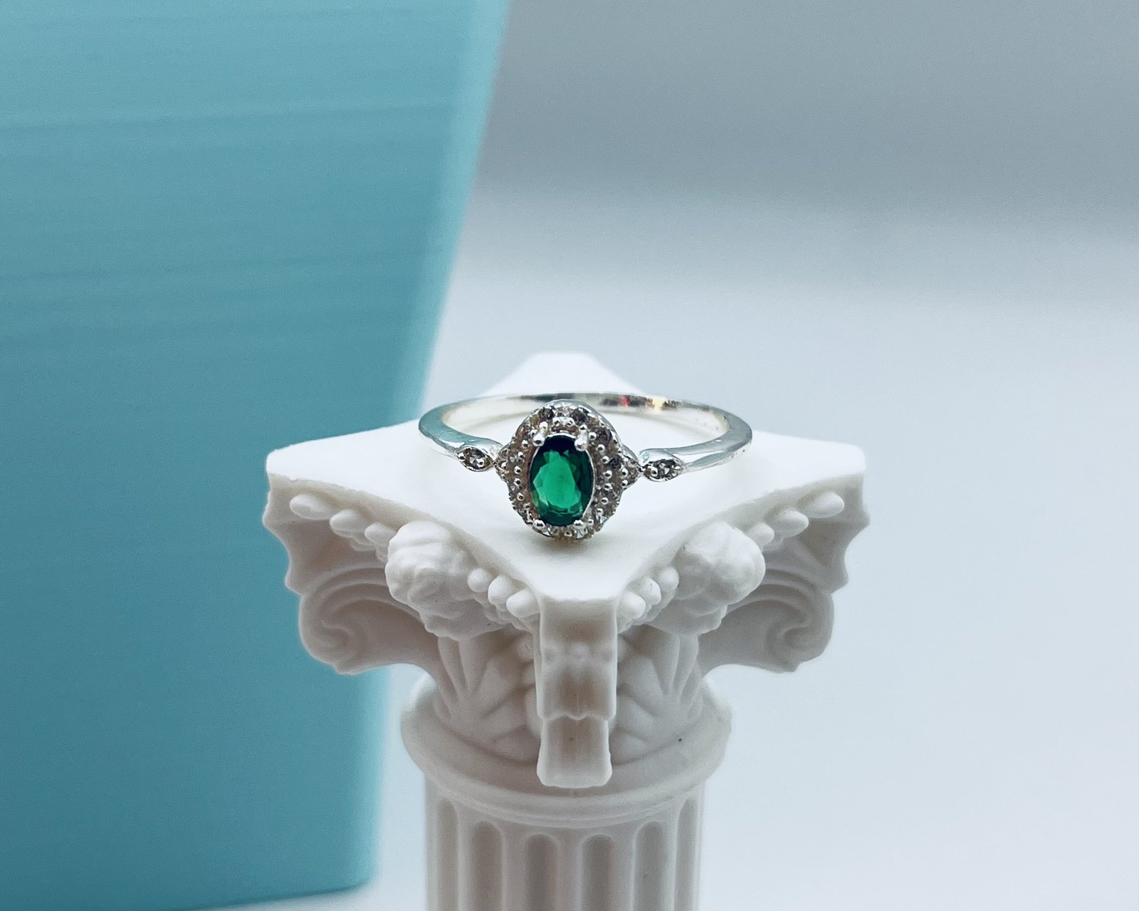 Anillo Cleopatra Circón Verde