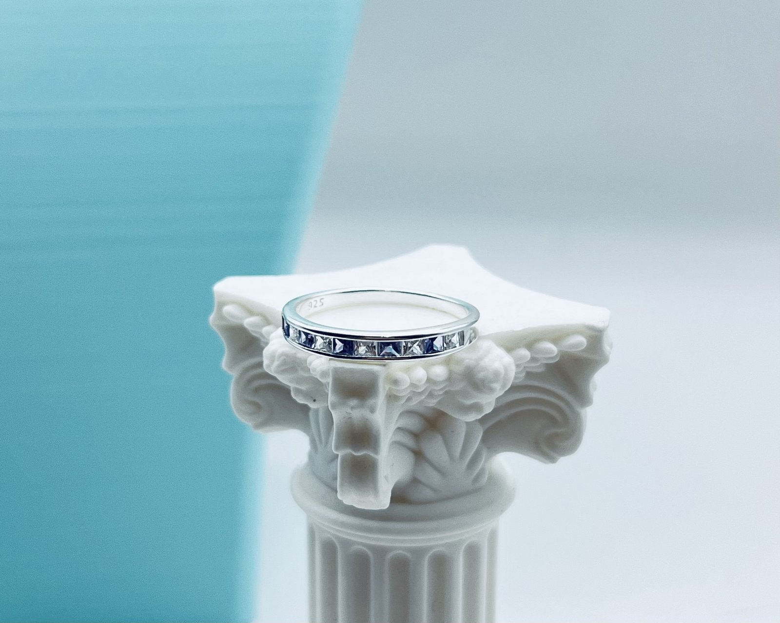 Anillo Borde Liso Circones Lila