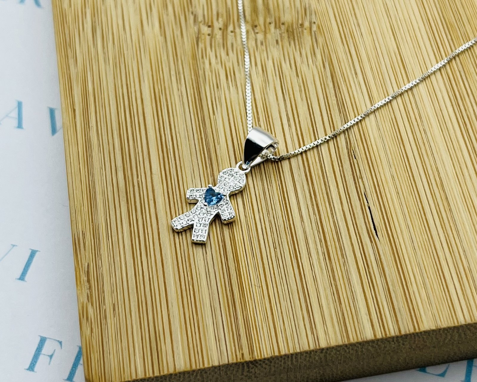 Conjunto Niño Corazón Circón Azul