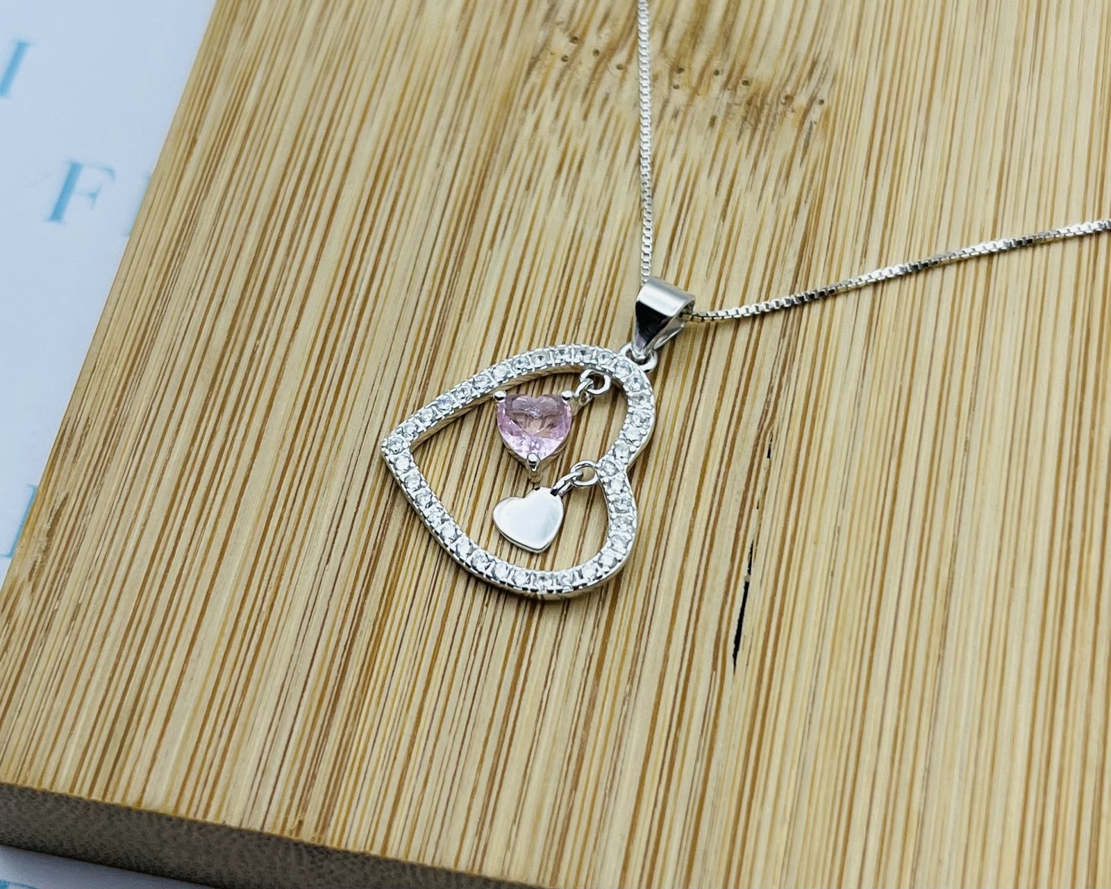 Conjunto Corazón Circón Rosa Francia