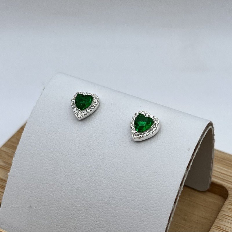 Aros Corazón Circón Esmeralda y Circon Alrededor