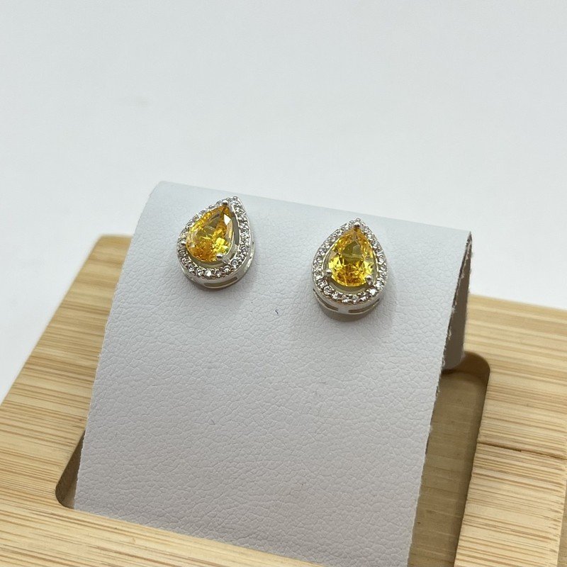 Imagen de Aros Gota Circón Amarillo y Blancos - 1cm