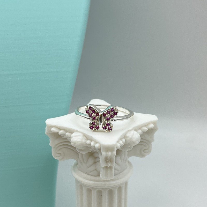 Imagen de Anillo Mariposa Con Circones Rosados y Blancos