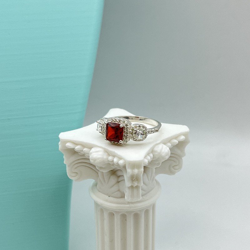 Anillo Encanto Cristal Rojo