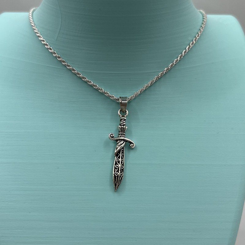 Conjunto Cadena Tourbillon Con Colgante Espada