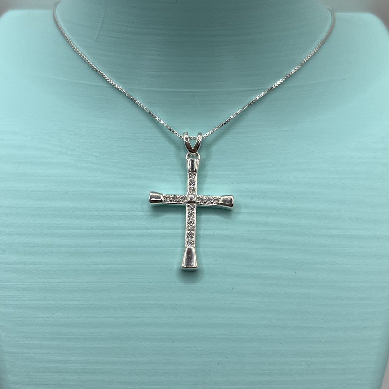 Conjunto Cruz Con Circones Blancos