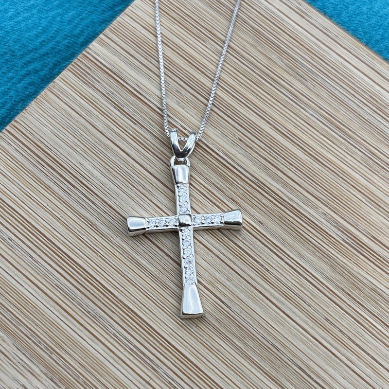 Imagen de Conjunto Cruz Con Circones Blancos