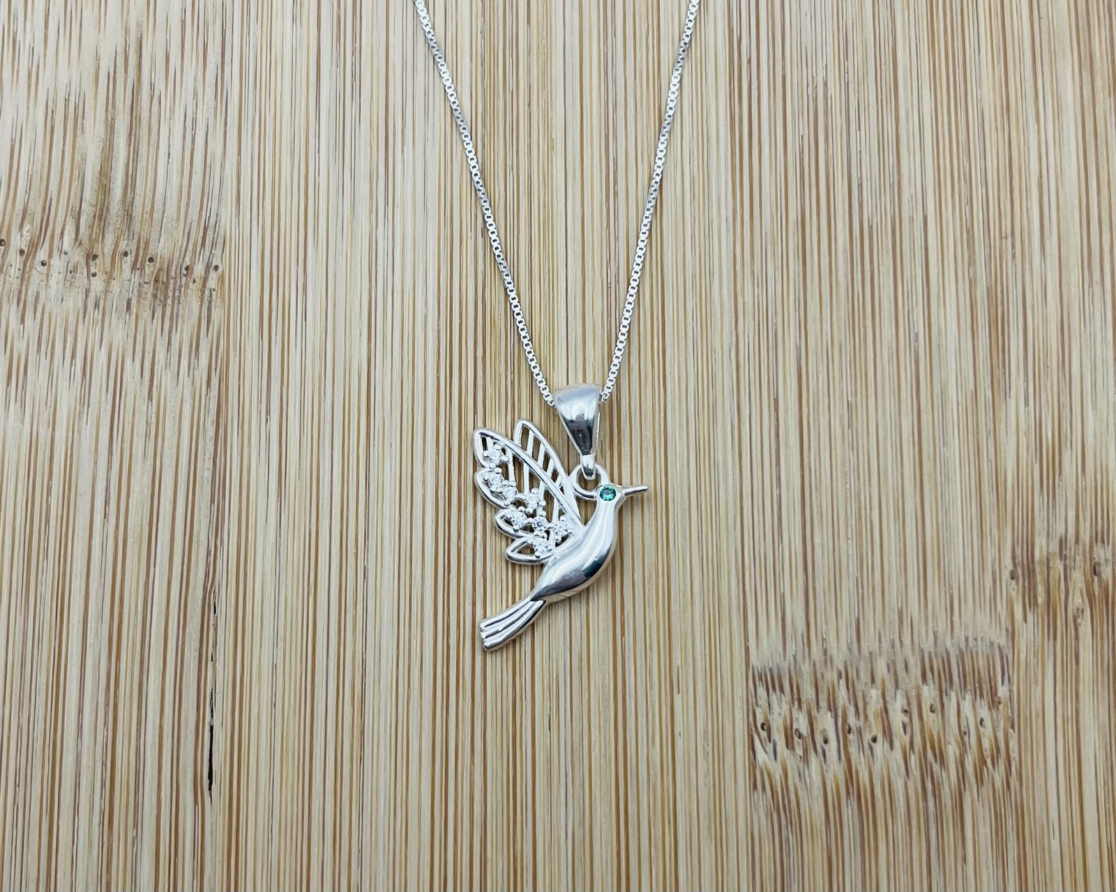 Imagen adicional 1 de Conjunto Colibrí Circón Verde